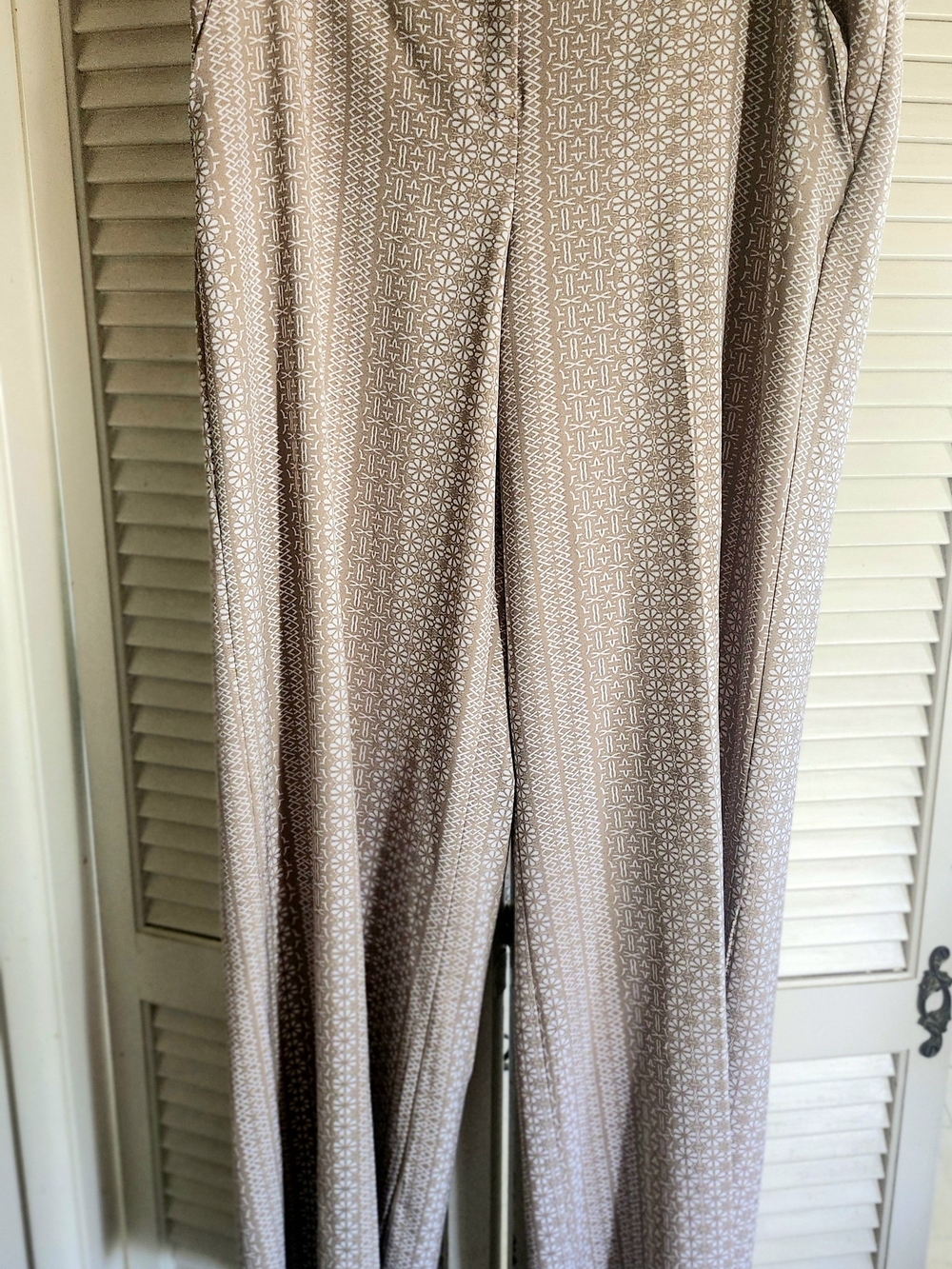 New York & Company Taupe Printed Wide-Leg Pants